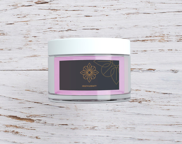 Beauty Products Mockup On Wooden Background Psd