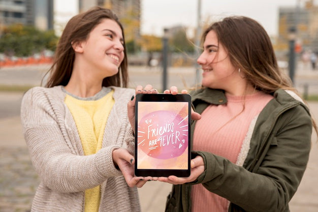 Best Friends Happy On Friendship Day Psd