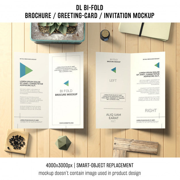 Bi-Fold Brochure Or Invitation Mockup With Still Life Concept Psd
