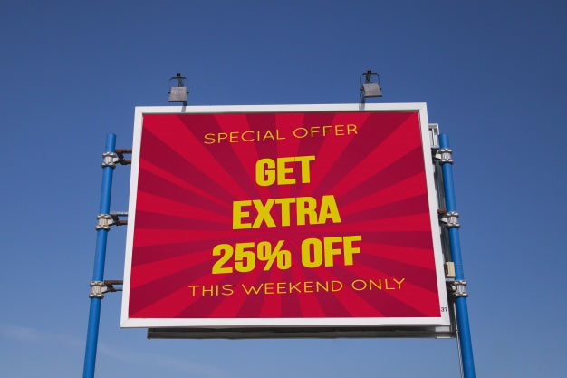 Billboard Mockup Against Blue Sky Background Psd