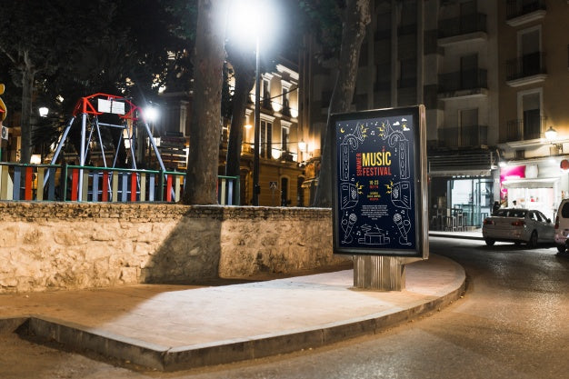Billboard Mockup In City At Night Psd
