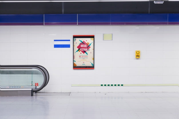 Billboard Mockup In Subway Station Psd