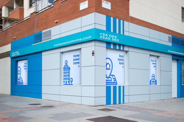 Billboard Mockup On Shop Window Psd