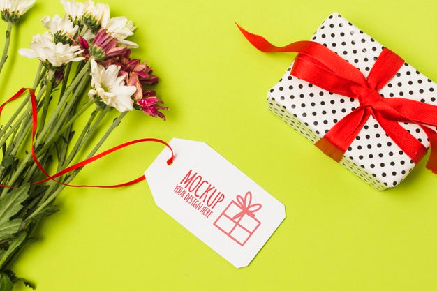 Birthday Gift With Mock-Up Tag Psd