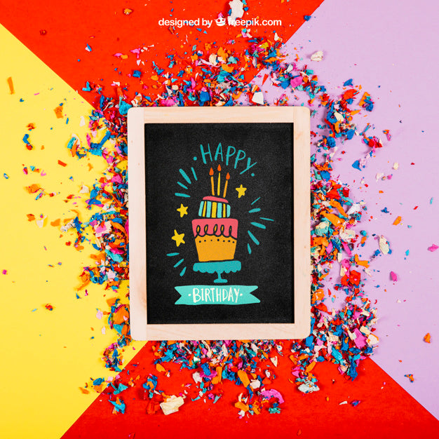 Birthday Mockup With Slate And Confetti Psd