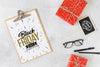 Black Friday Mockup With Clipboard Psd