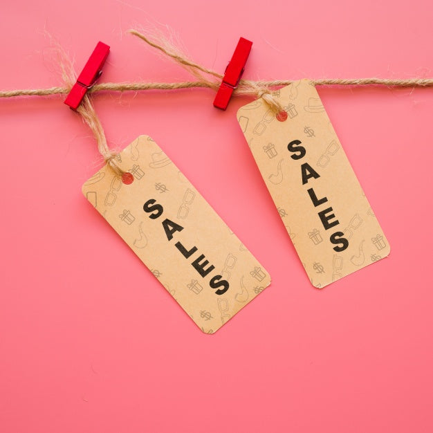 Black Friday Mockup With Labels On Clothesline Psd