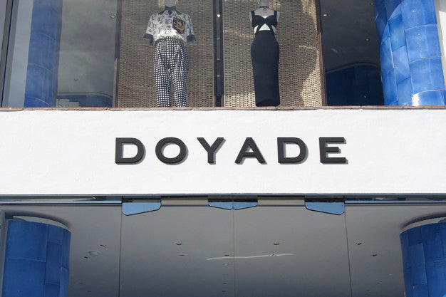 Black Logo Mockup Facade Sign Psd