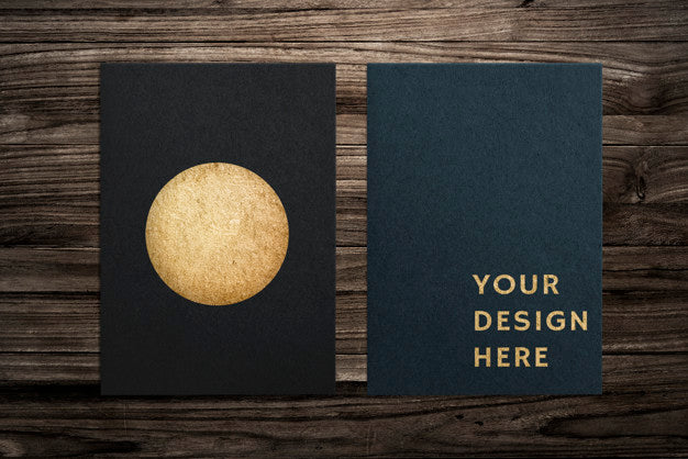 Black Paper Set Mockup On Wooden Background Psd
