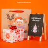 Blackboard And Gift Box Mockup With Christmtas Design Psd