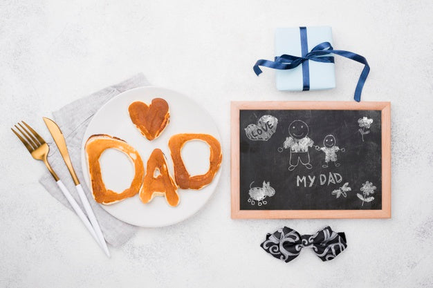 Blackboard With Pancaked On Plate And Gift For Fathers Day Psd