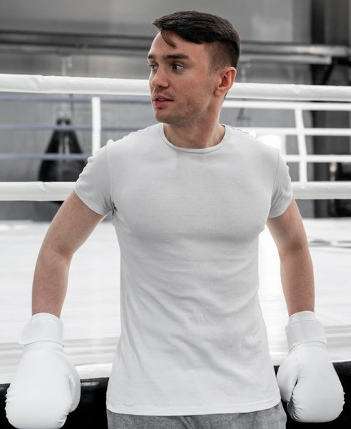 Boxing Athlete Wearing A Mock-Up T-Shirt Psd