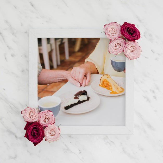 Breakfast Mock-Up Memory Photo Psd