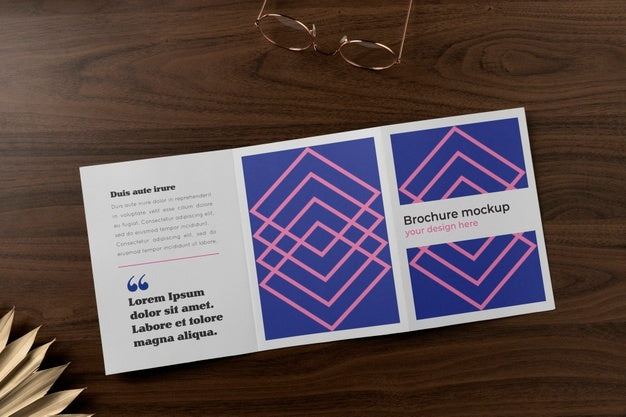 Brochure Mockup In Real Context Psd