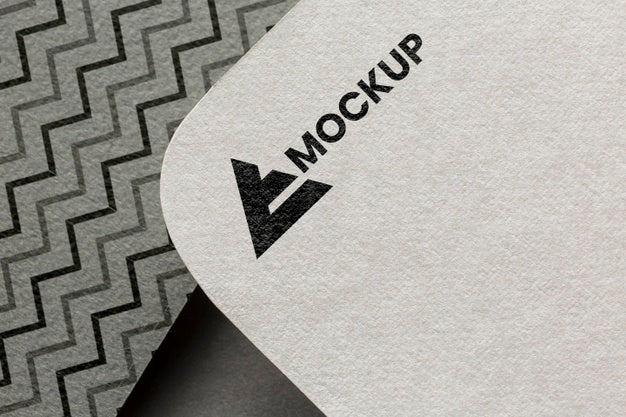 Business Branding On Card Mock-Up Arrangement Psd