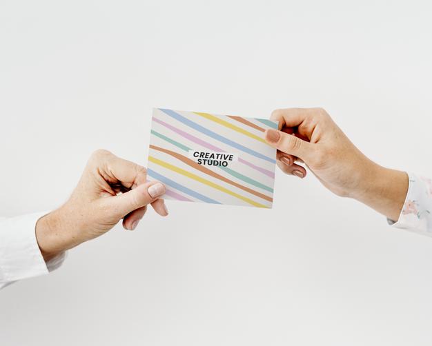 Business Card Mockup In Pastel Stripes Pattern Psd