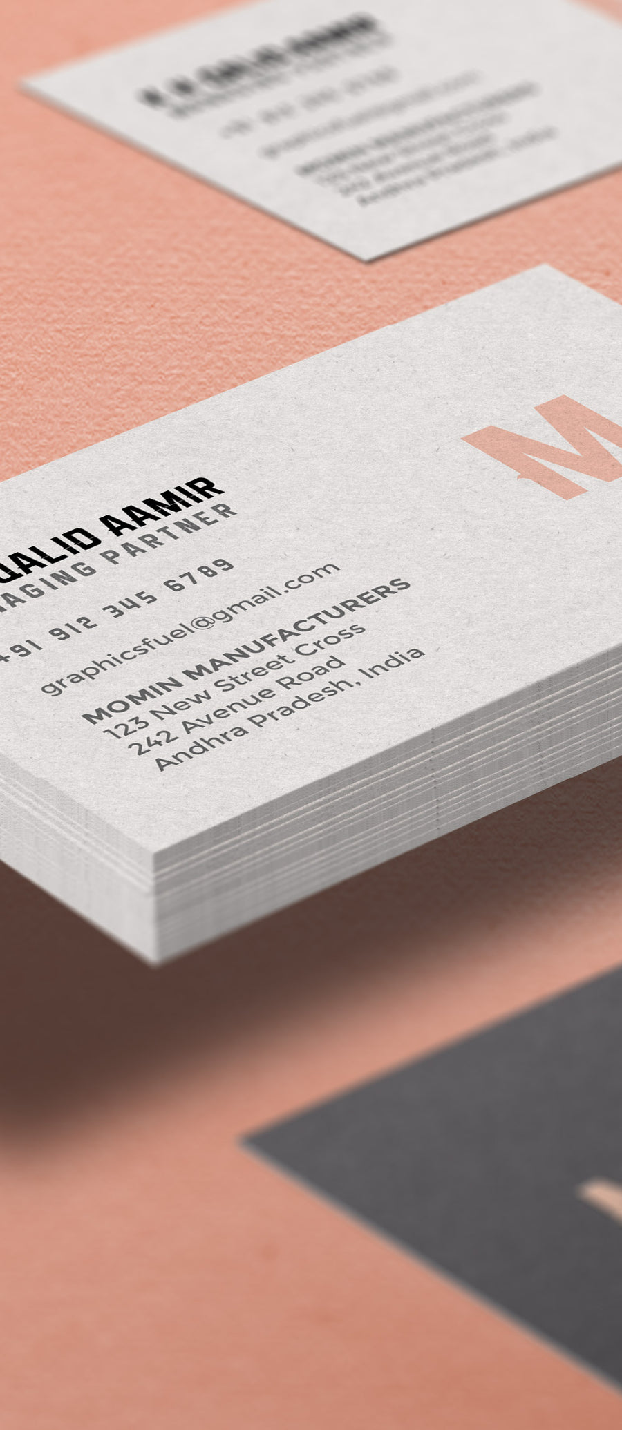 Super-Closeup Business Card Mockup PSD