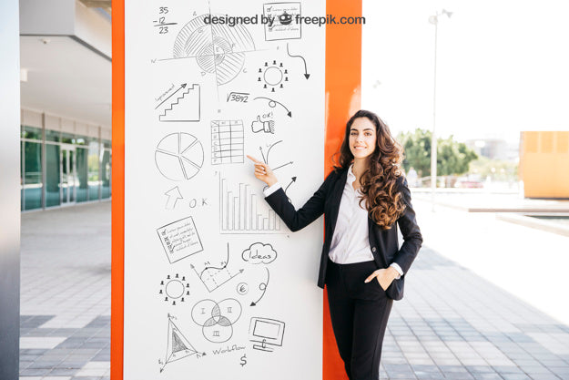 Business Mockup With Woman Psd