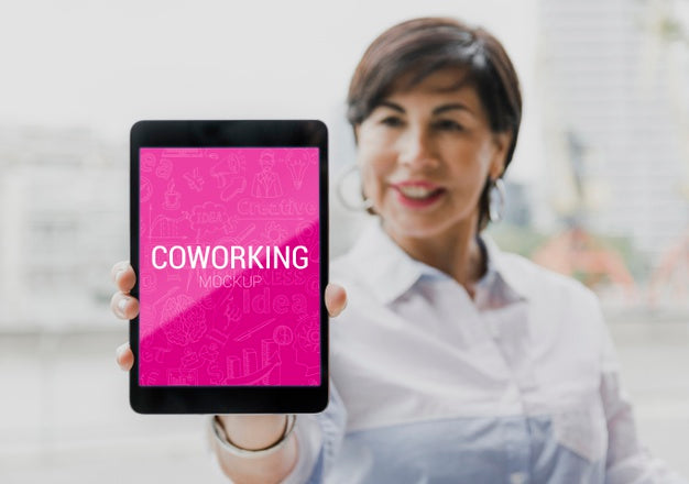 Business Woman Holding Tablet Psd