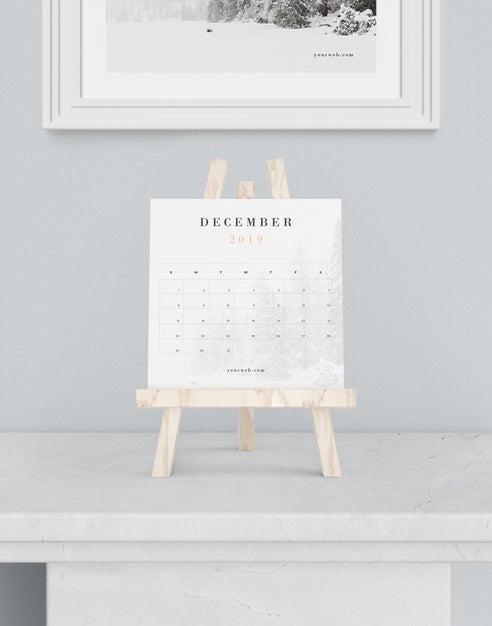 Calendar On Paint Support Mock-Up Psd