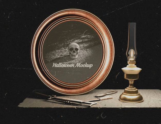 Candlelight And Halloween Round Frame With Skull Psd