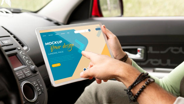 Car Travel Concept Mock-Up Psd