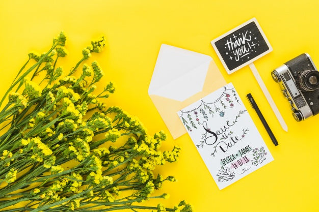 Card Mockup With Floral Decoration For Wedding Or Quote Psd