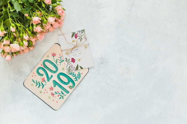 Card Mockup With Floral Decoration For Wedding Or Quote Psd