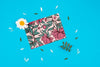 Card Mockup With Flowers And Petals Psd