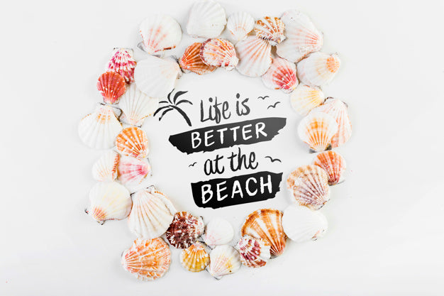 Card Mockup With Tropical Summer Concept With Seashells Psd