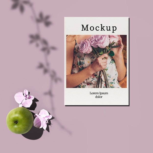 Card With Apple And Flowers Psd