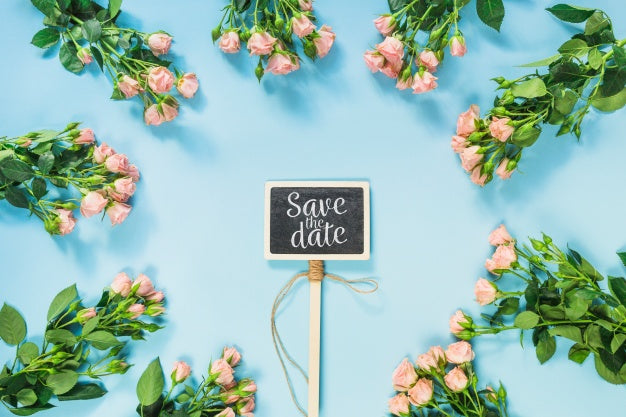 Chalkboard Mockup With Floral Decoration Psd