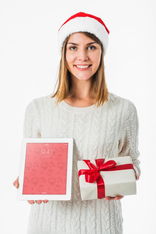Christmas Concept With Woman Holding Tablet Mockup Psd