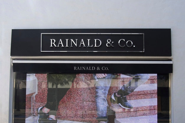 Chrome Logo Mockup Facade Sign Psd