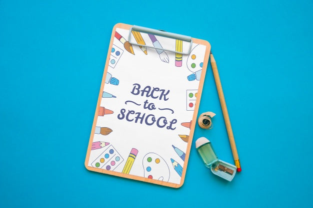 Clipboard Mockup With Back To School Concept Psd