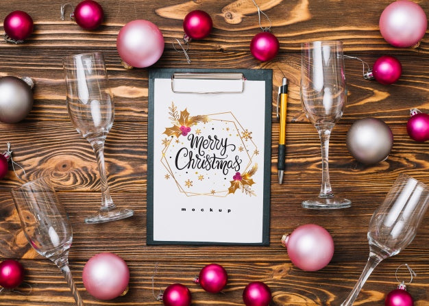 Clipboard Mockup With Christmas Decoration Psd