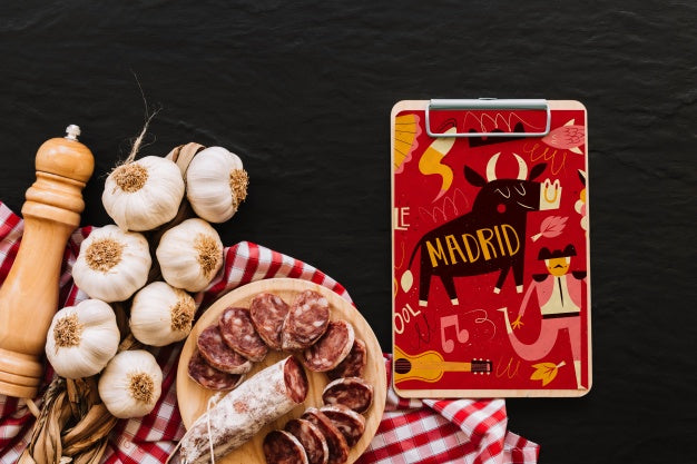 Clipboard Mockup With Food Concept Psd