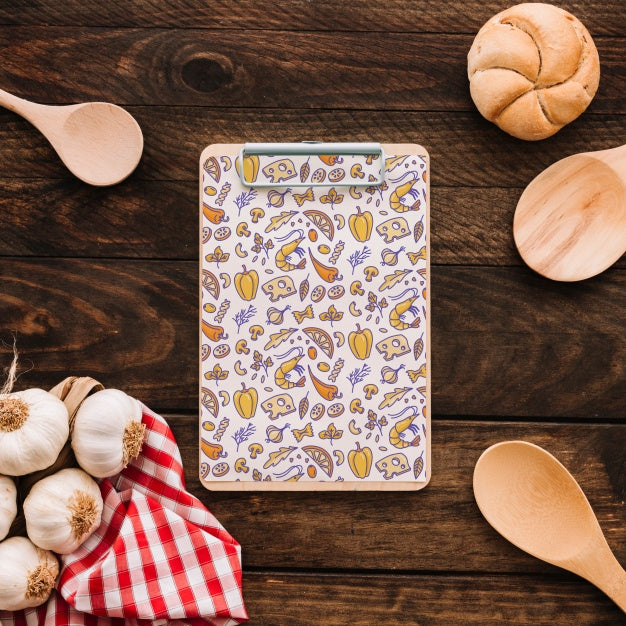 Clipboard Mockup With Food Concept Psd