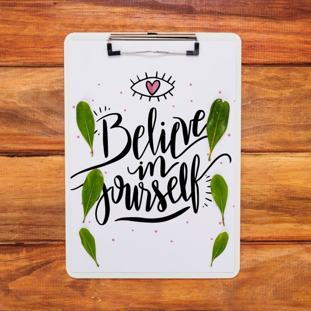 Clipboard Mockup With Tropical Leaves Psd