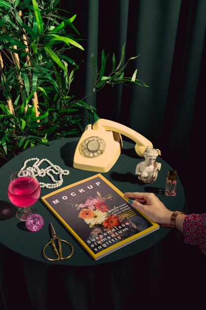 Close-Up Hand With Cover Fashion Magazine Psd