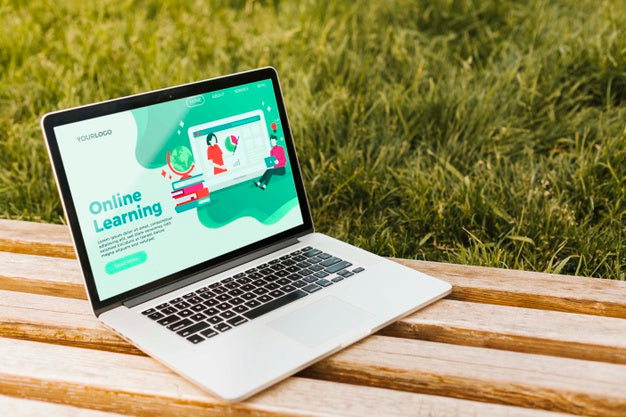 Close-Up Laptop With Online Learning Landing Page Psd