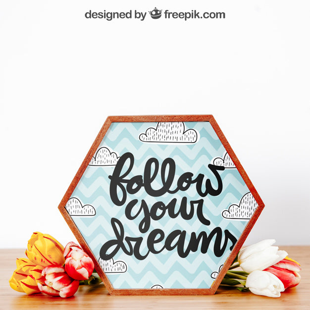 Close Up Mockup Of Hexagonal Frame Psd