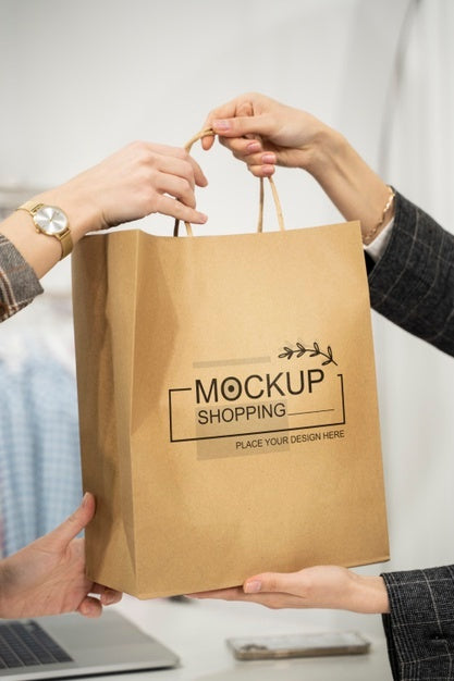 Close Up On Paper Bag Mockup Psd