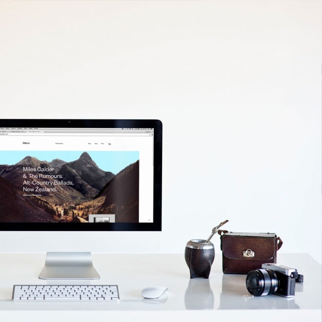 Computer Mock Up Design Psd