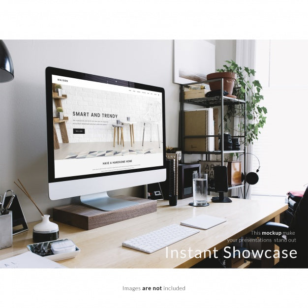 Computer On Office Desktop Mock Up Psd