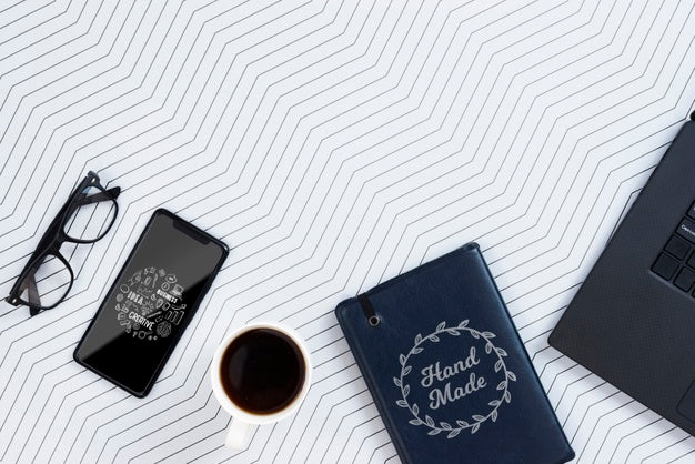 Copy-Space Electronic Device On Desk Psd