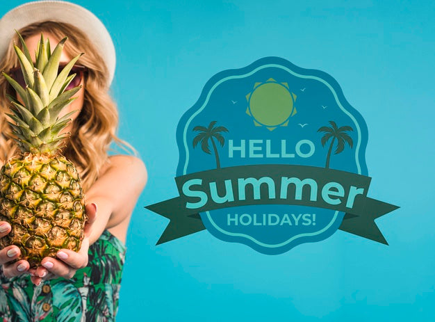 Copyspace Mockup With Summer Concept Next To Attractive Woman Psd