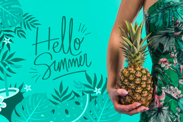 Copyspace Mockup With Summer Concept Next To Attractive Woman Psd