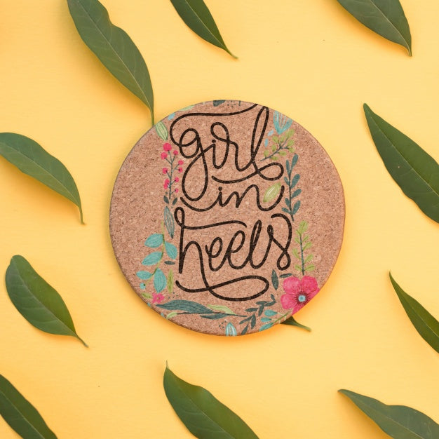 Cork Plate Mockup With Floral Decoration Psd