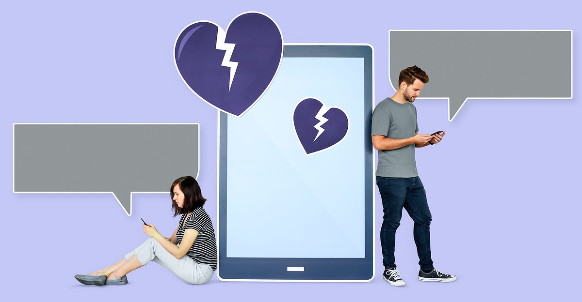Couple Breaking Up Via Texting And Copy Space